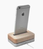 iPhone dock – Image 4